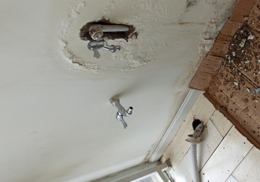 武穴卫生间测漏水